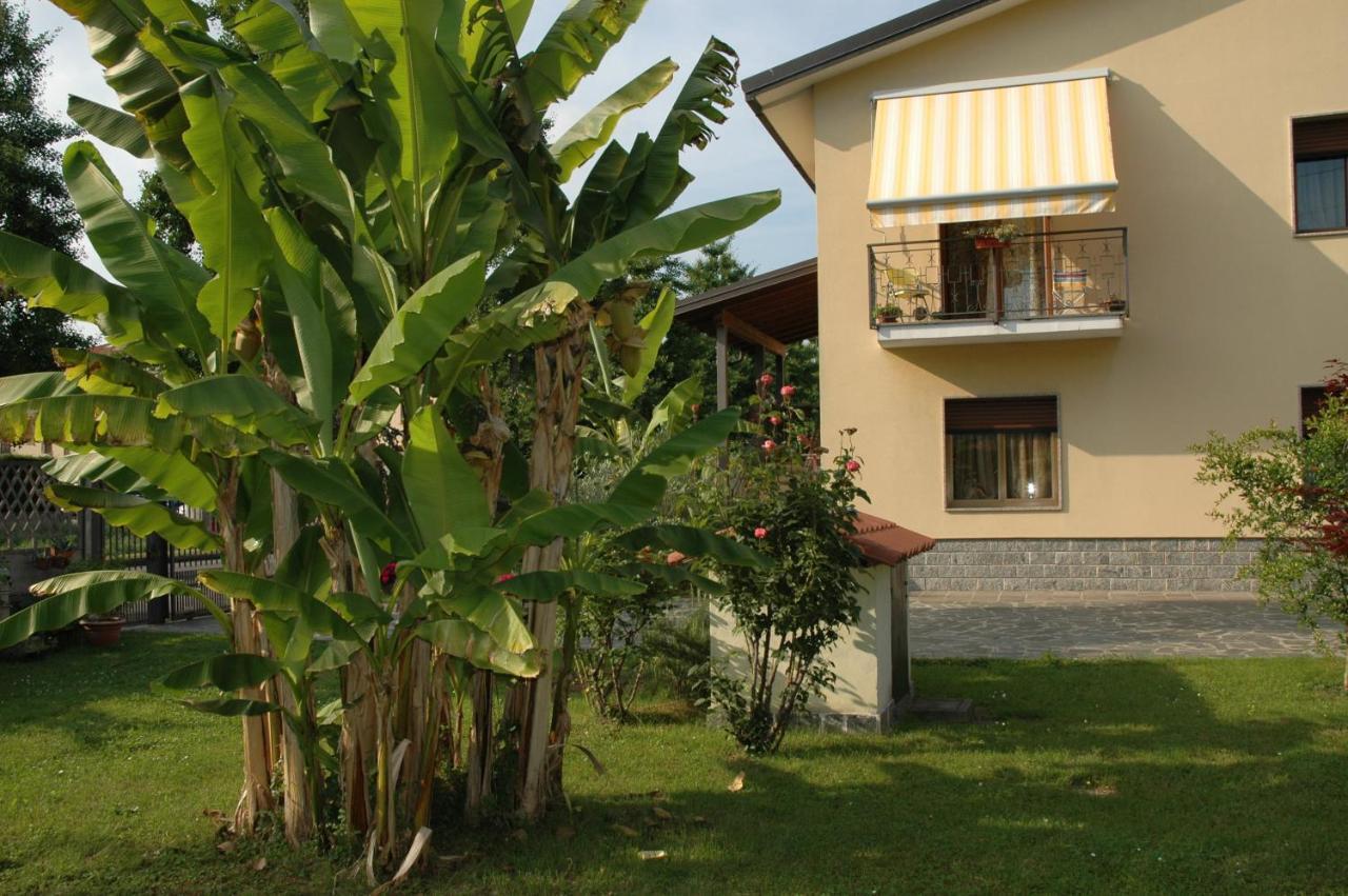 Vaprio dʼAdda B&B Villa Carolina מראה חיצוני תמונה